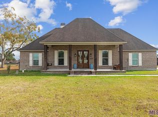 38069 Brown Rd, Prairieville, LA 70769