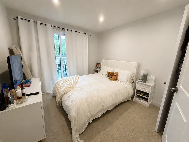 404 Spearfield Ln — Photo 22