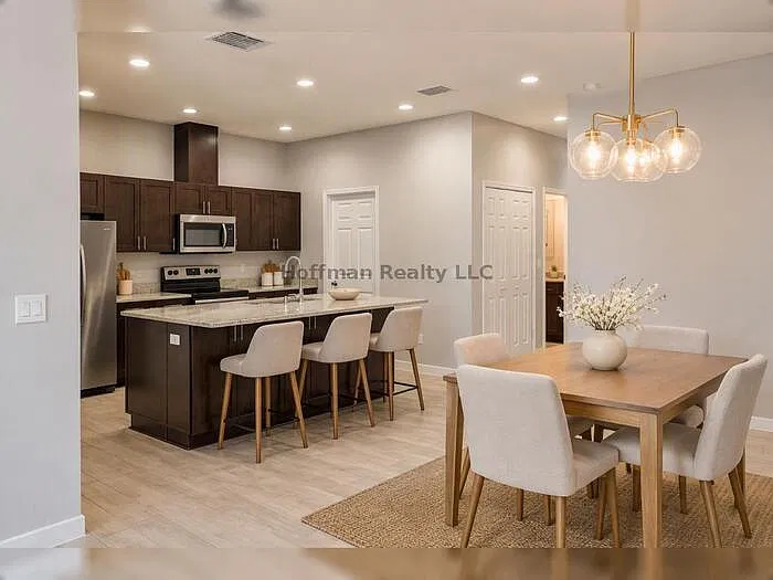 3 bed, 2.0 bath, 1293 sqft, $1,995 — Photo 3