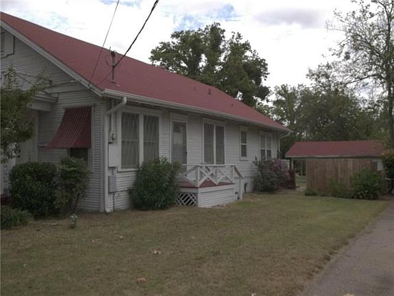 3rd image of 4317 Stonewall St