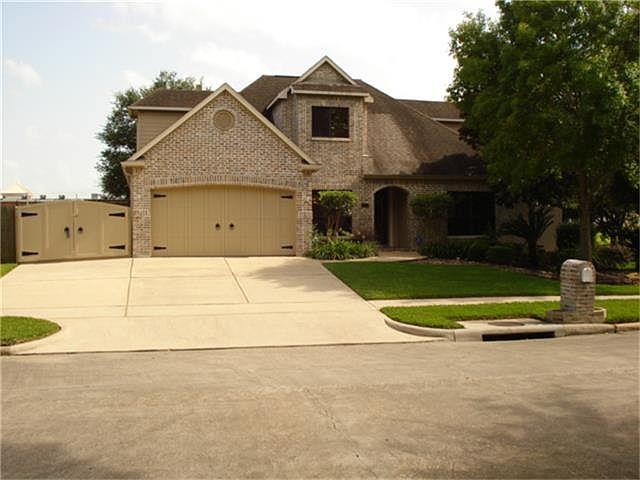 1st image of 1916 Timber Creek Dr