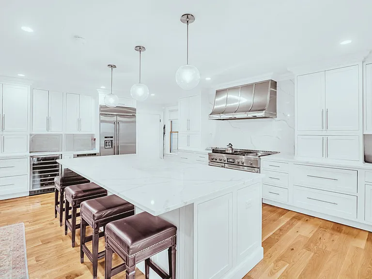 56 Belmont St #2 — Photo 10