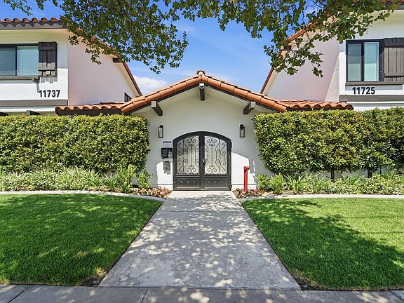 2nd image of 11751 Downey Ave #1