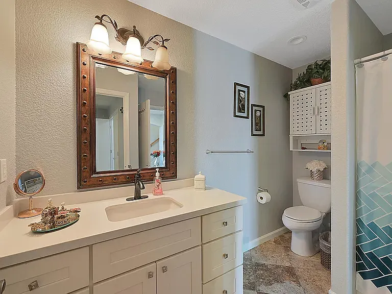 2052 Gold River Dr — Photo 41