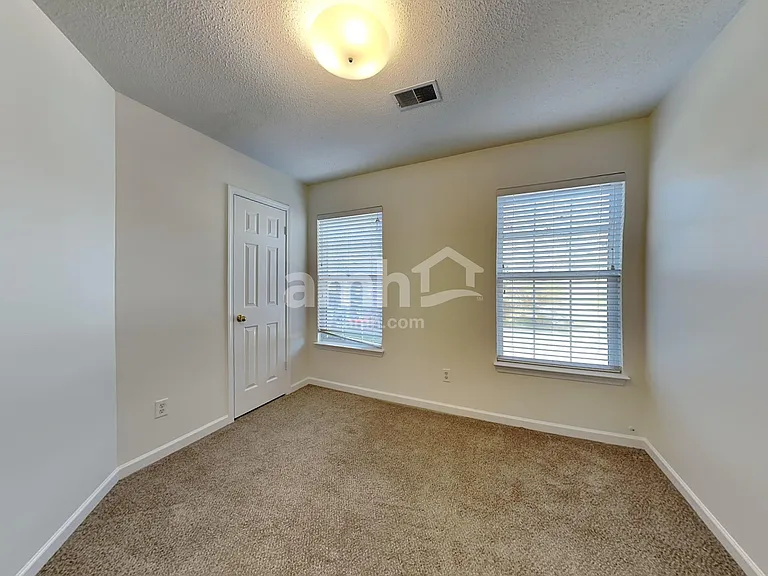 7 Fritzsimons Ct — Photo 16