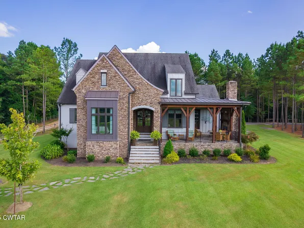 348 Countryside Dr, Lexington, TN 38351