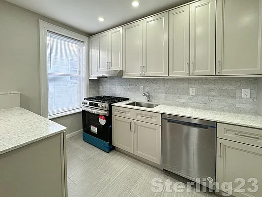 Rented by Sterling Realty Solution Inc | media 2