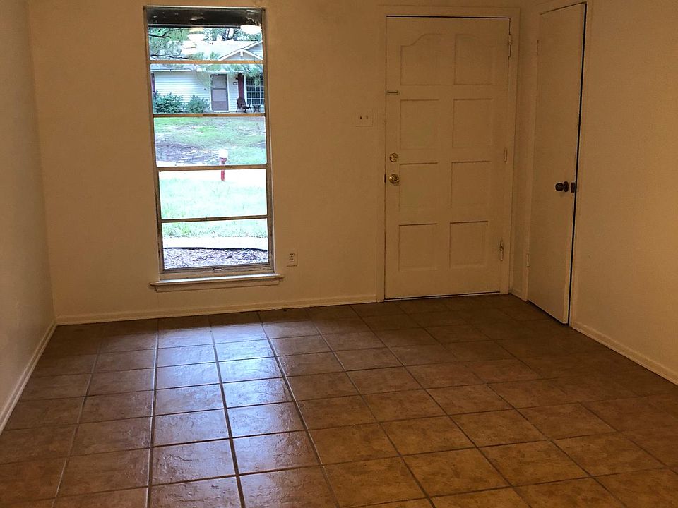 1st image of 6305 Alameda Dr