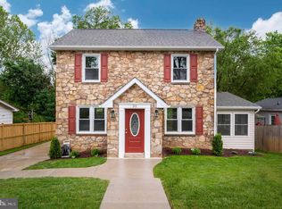 32 W 11th St, Front Royal, VA 22630