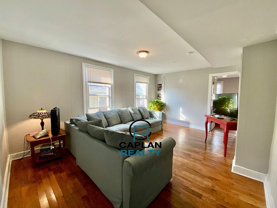 1st image of 36 Orchard St #2B