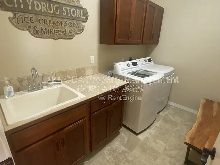 1148 W Grove Way — Photo 9
