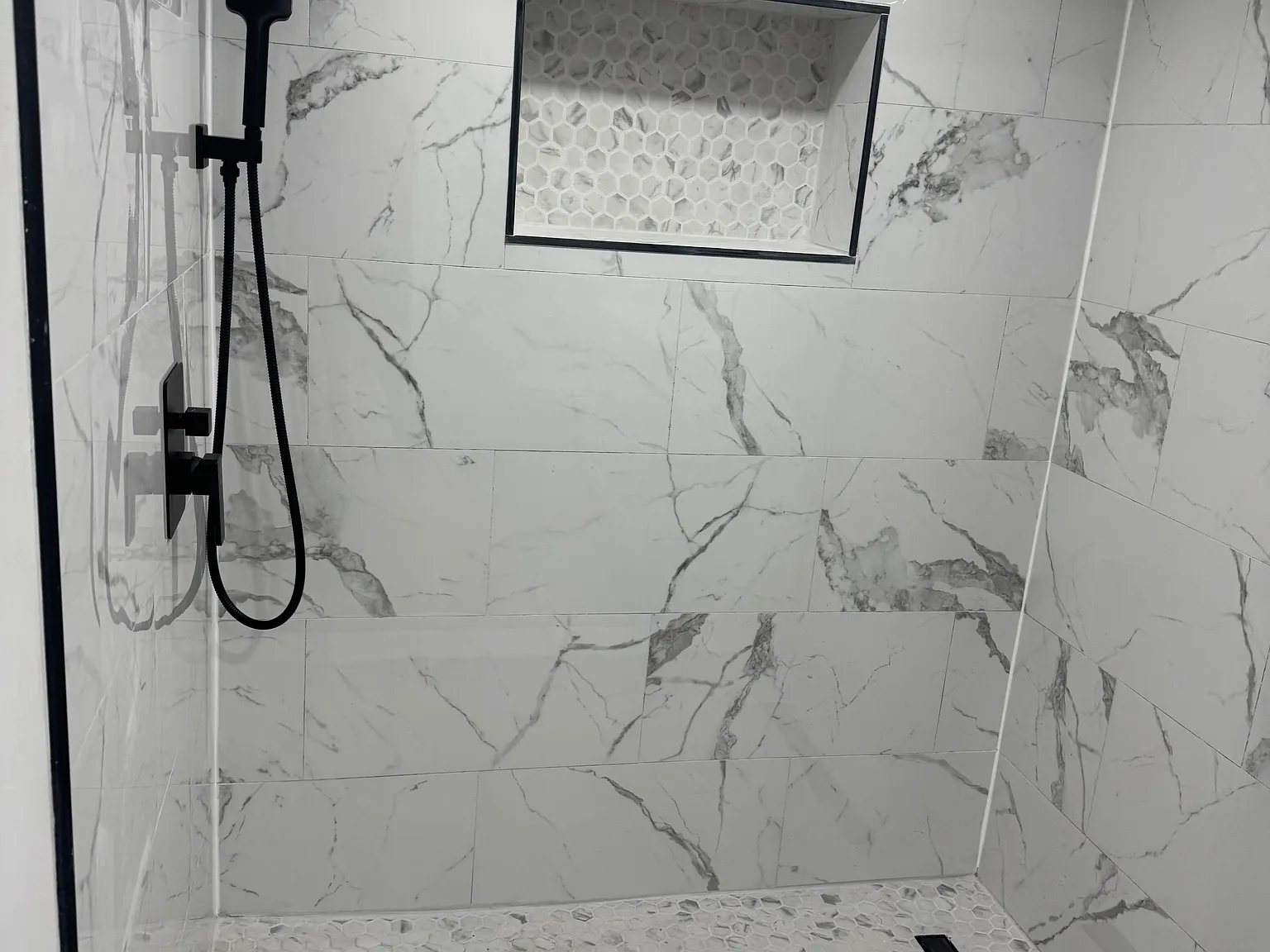 3 bed, 1200 sqft, $1,400 — Photo 4