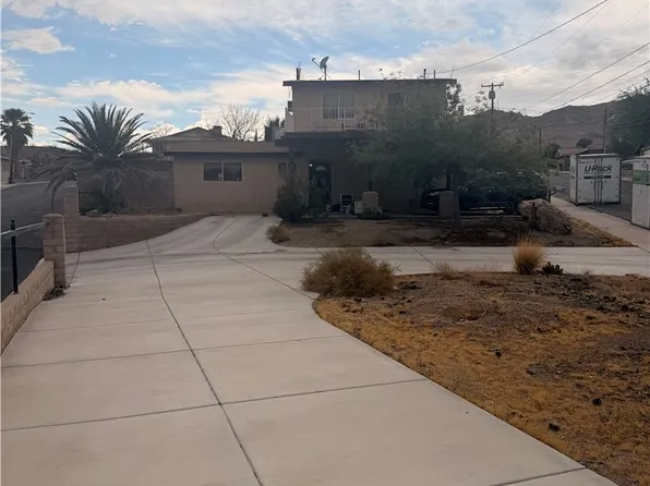 301 Lakeview Dr, Boulder City, NV 89005