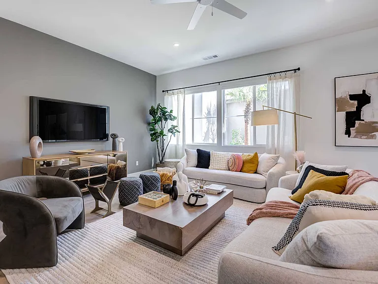 SolTerra Homes — Photo 23