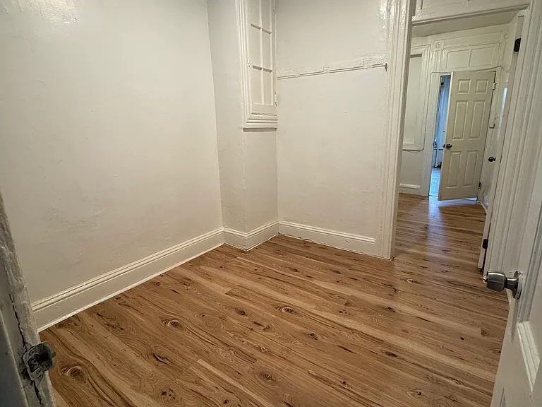 88 Jordan Ave #6 — Photo 6