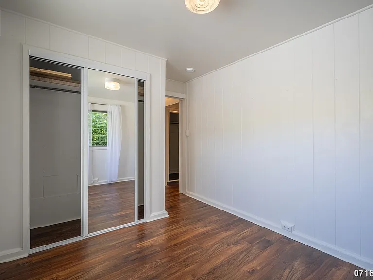 2417 Parker Pl — Photo 30