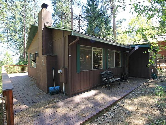 5th image of 3185 Valley View Dr