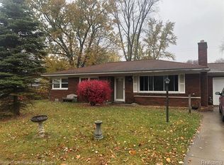 3930 W Water St, Port Huron, MI 48060
