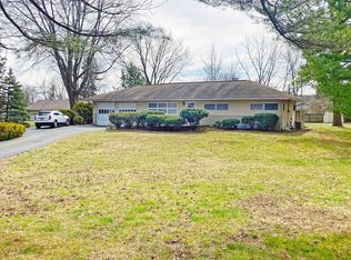 1177 Francisco Rd, Columbus, OH 43220