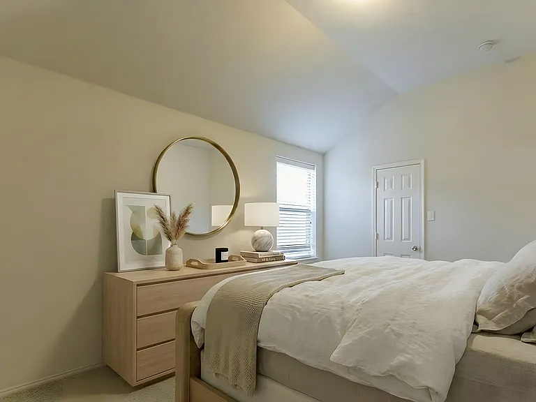 10640 Colfax Dr — Photo 19