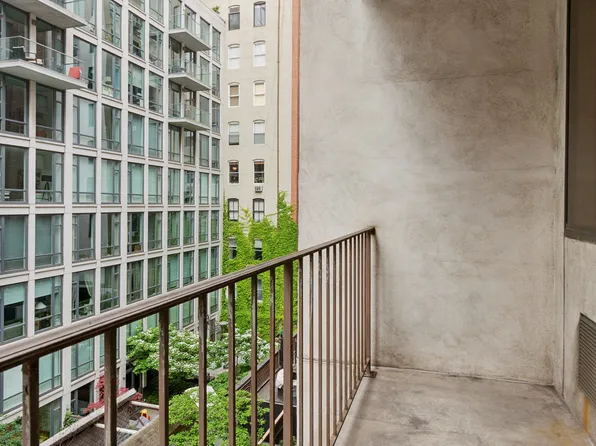 136 West 23rd Street 4C image 3 of 13