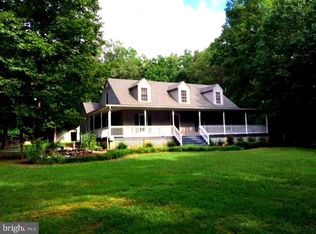 312 Fox Creek Rd, Bumpass, VA 23024