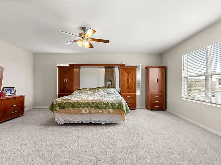 8142 SW 59th Ave — Photo 22