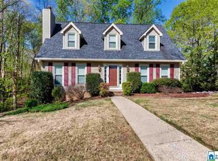 606 12th Ct, Pleasant Grove, AL 35127