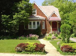 2046 Maple Rd, Homewood, IL 60430