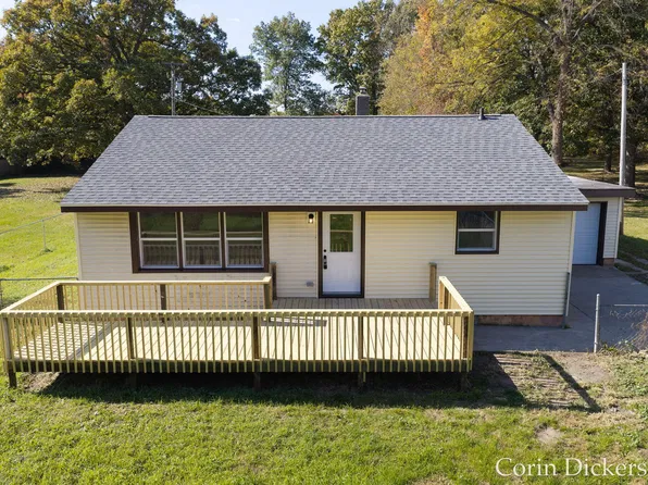 57934 Haines Rd, Three Rivers, MI 49093