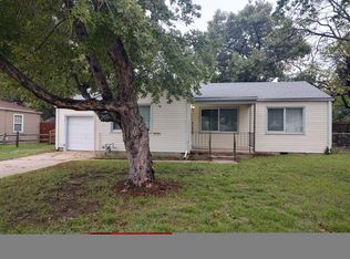 916 W 30th St S, Wichita, KS 67217