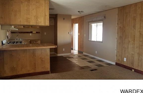 4th image of 1889 Avalon Dr