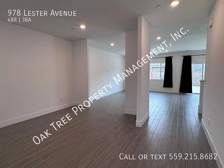 978 Lester Ave — Photo 9
