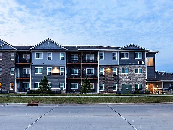 11Fifty on Olson Apartments