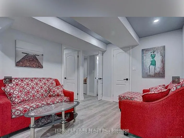 20 Florence Dr #BSMT 3 BDRM — Photo 4