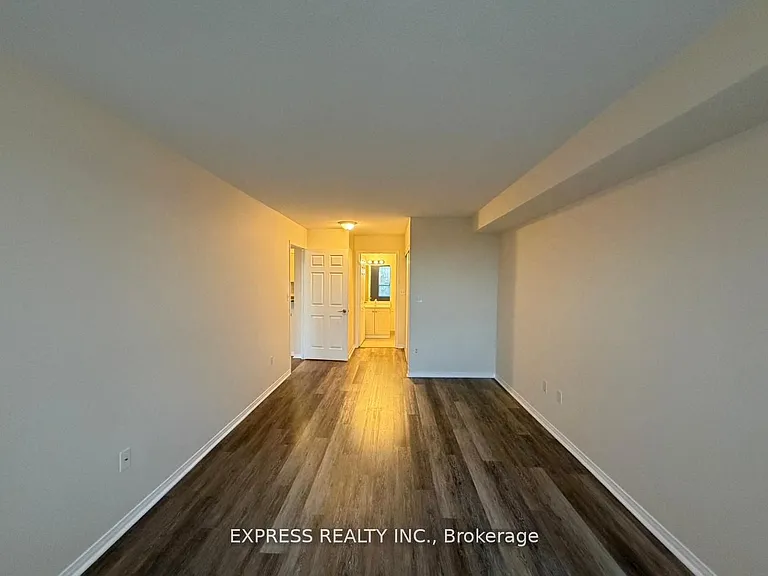 39 Pemberton Ave #710 — Photo 10