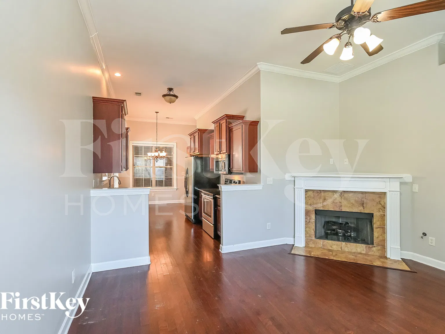 3 bed, 2.0 bath, 1260 sqft, $1,970 — Photo 4