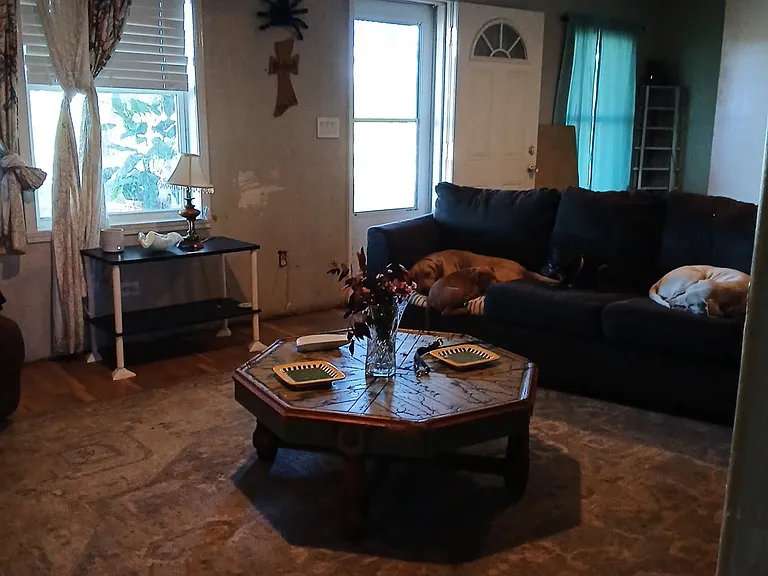 1081 County Highway 580 — Photo 3