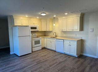 37 Caroline St #3, Worcester, MA 01604