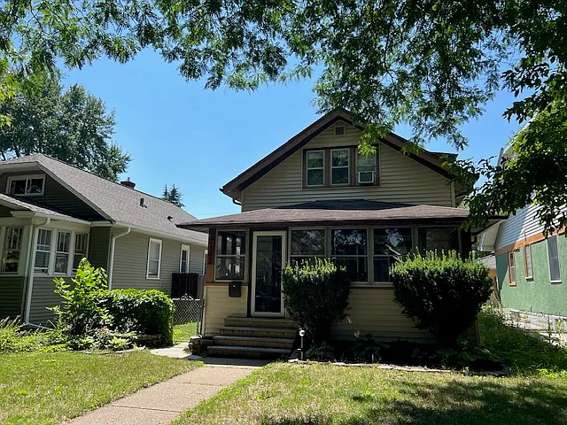1392 Palace Ave — Photo 29