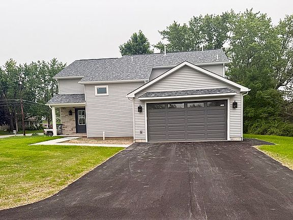 2nd image of 102 Alans Dr S