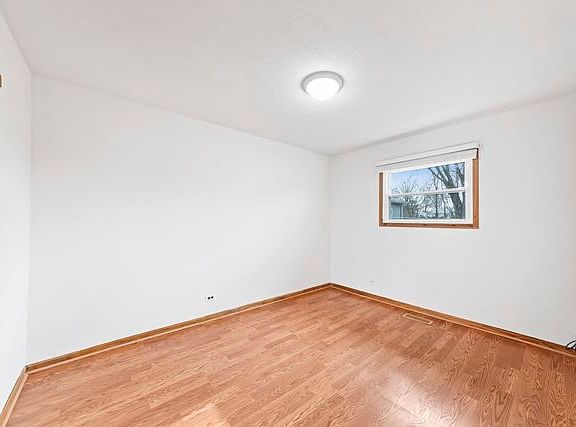 4th image of 8771 168th St