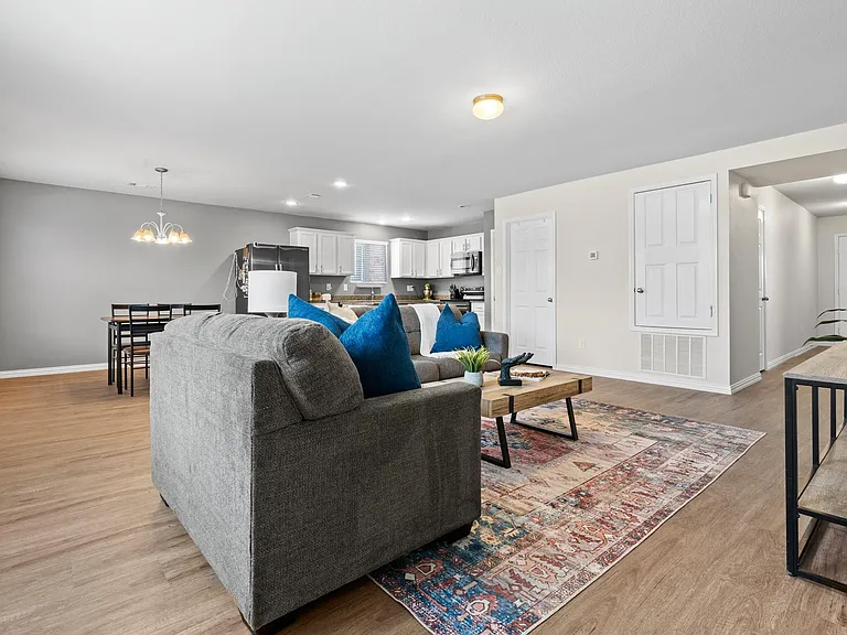 9937 Amosite Dr — Photo 3