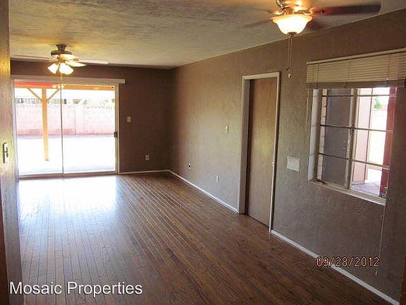 3rd image of 3933 W Keim Dr