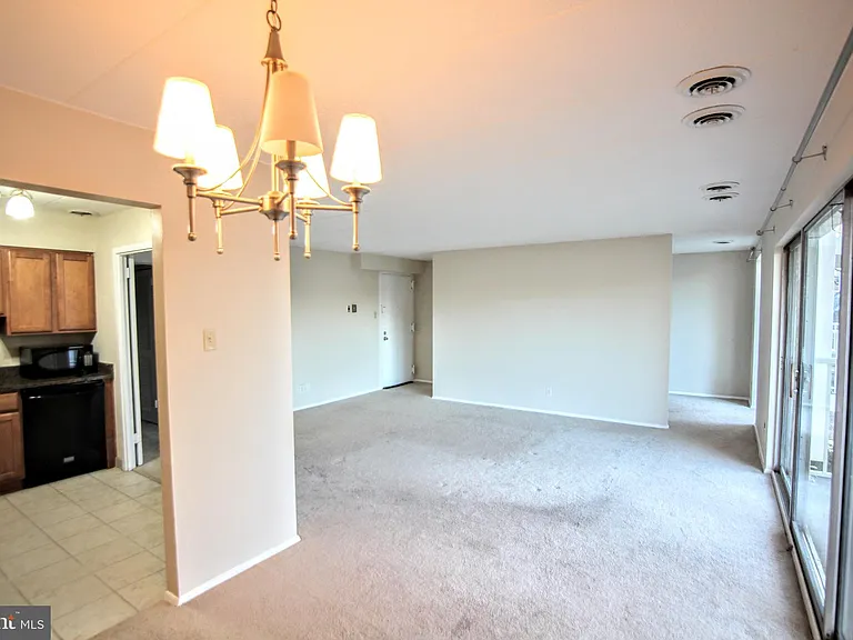 2610 Indian Dr #2B — Photo 14