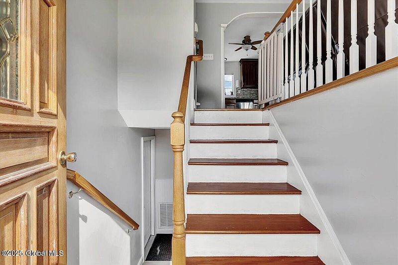 3rd image of 133 Horstman Drive