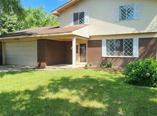 7040 Banks St, Waterford, MI 48327