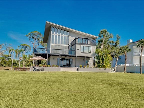 3rd image of 1089 BAYSHORE DRIVE