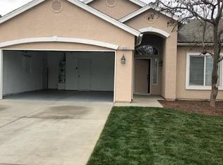 1926 Florence Ave, Sanger, CA 93657