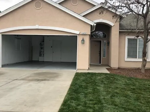 1926 Florence Ave, Sanger, CA 93657